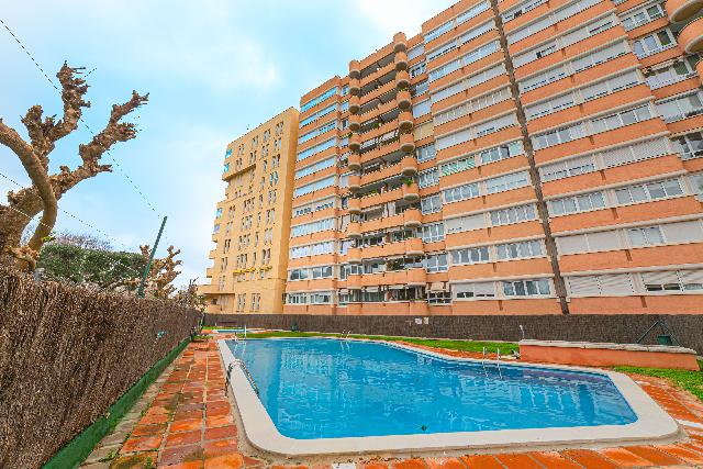 Imagen 32 Inmueble 300310 - Piso en venta en Barcelona / Av. Xile - Club Esportiu Laietà