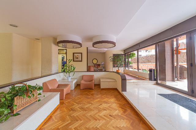 Imagen 30 Inmueble 300310 - Piso en venta en Barcelona / Av. Xile - Club Esportiu Laietà