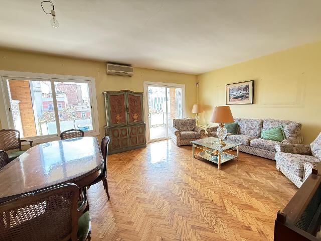 Imagen 2 Inmueble 304642 - Piso en venta en Barcelona / Gran Vía - Comte d´Urgell