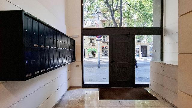 Imagen 35 Inmueble 305404 - Piso en venta en Barcelona / Manso - Viladomat