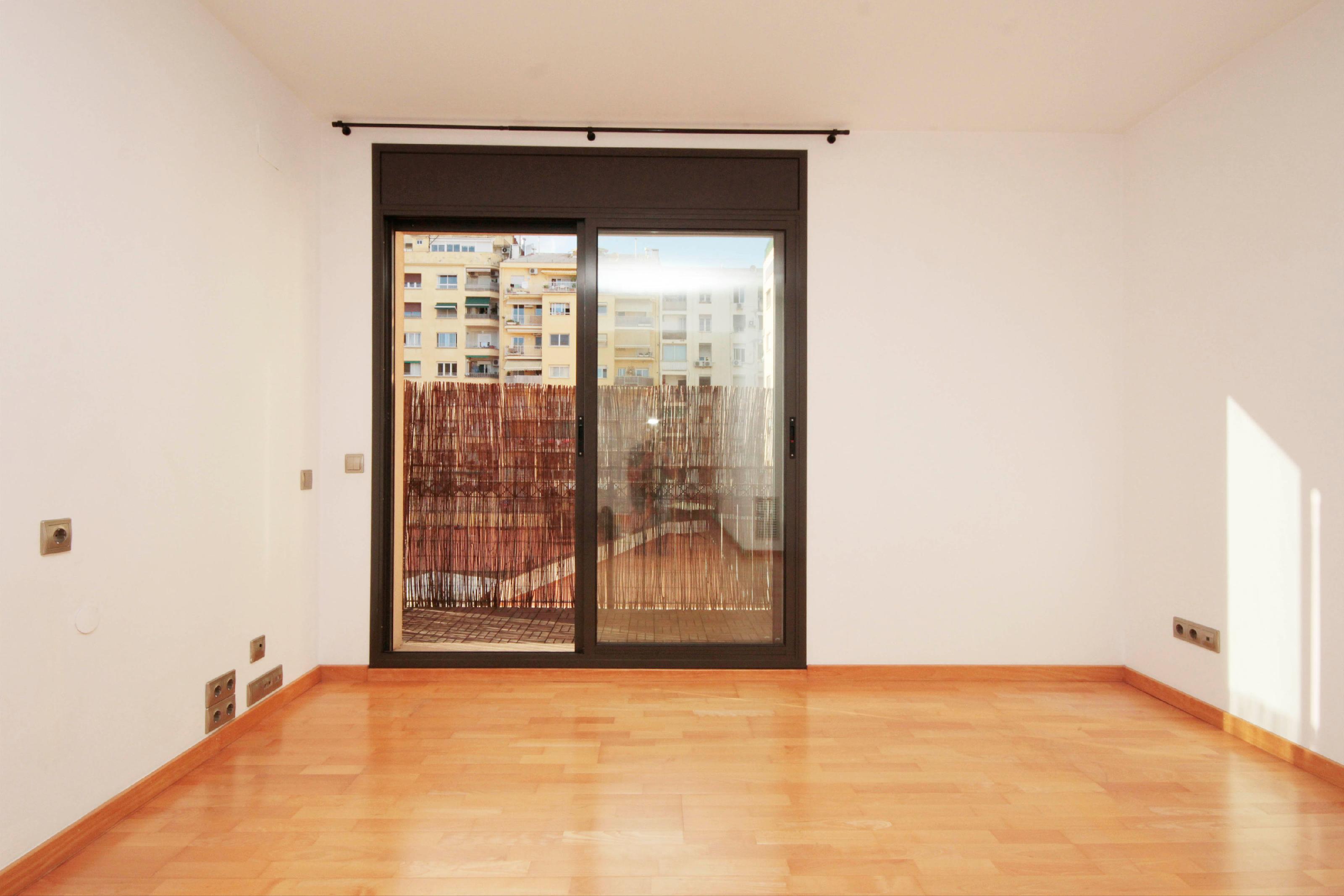 Imagen 20 Piso en venta en Barcelona / Manso - Viladomat