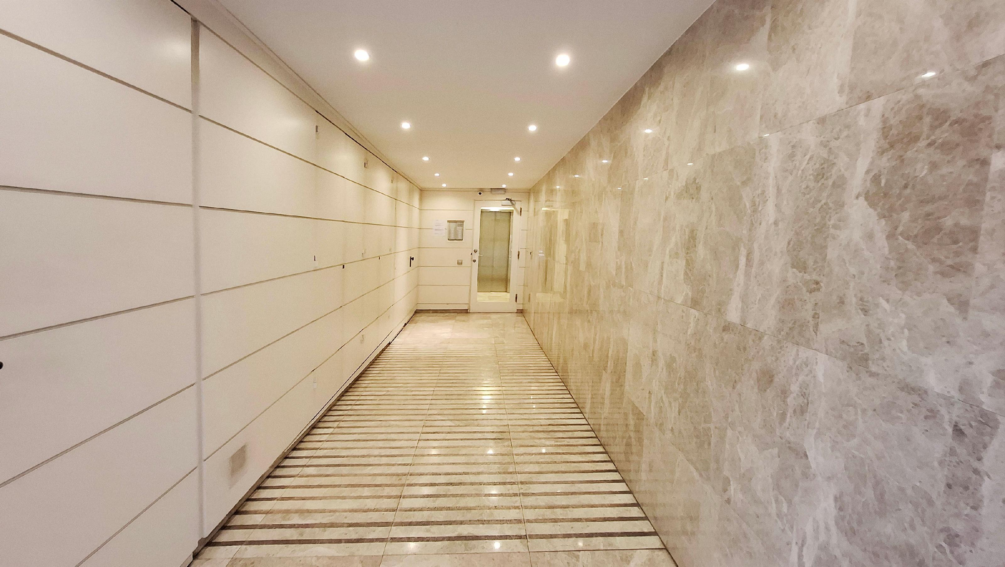Imagen 34 Piso en venta en Barcelona / Manso - Viladomat