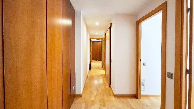 Imagen 8 Inmueble 306713 - Piso en venta en Barcelona / Manso - Viladomat