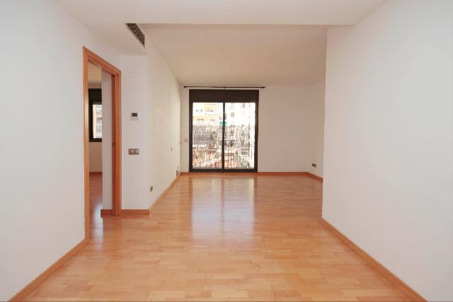 Imagen 3 Inmueble 306713 - Piso en venta en Barcelona / Manso - Viladomat