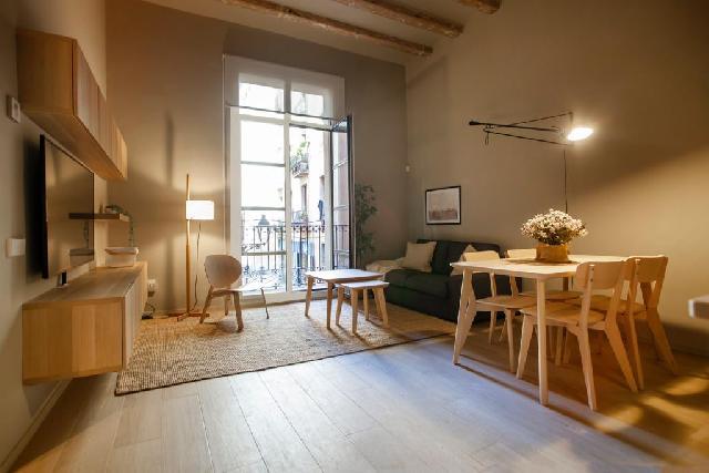 Imagen 6 Inmueble 306715 - Piso en venta en Barcelona / A 100 metros de la Basilica de Santa Maria del Mar