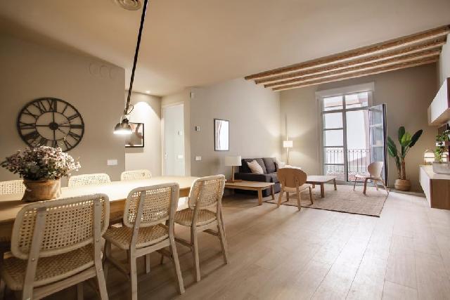 Imagen 1 Inmueble 306715 - Piso en venta en Barcelona / A 100 metros de la Basilica de Santa Maria del Mar