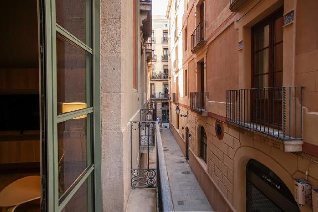Imagen 5 Inmueble 306715 - Piso en venta en Barcelona / A 100 metros de la Basilica de Santa Maria del Mar