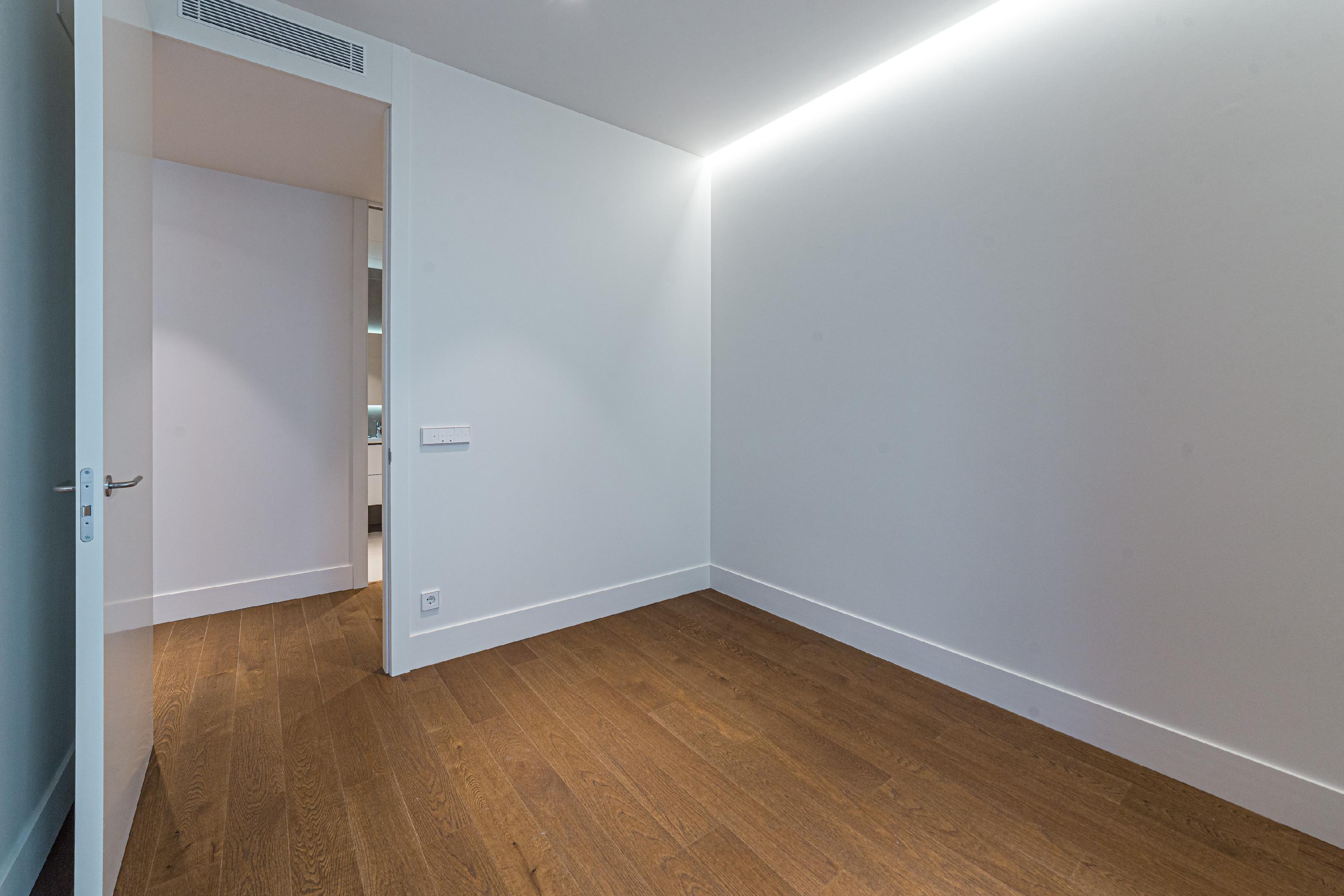 Imagen 16 Ático en venta en Barcelona / Via Augusta - Julián Romea 
