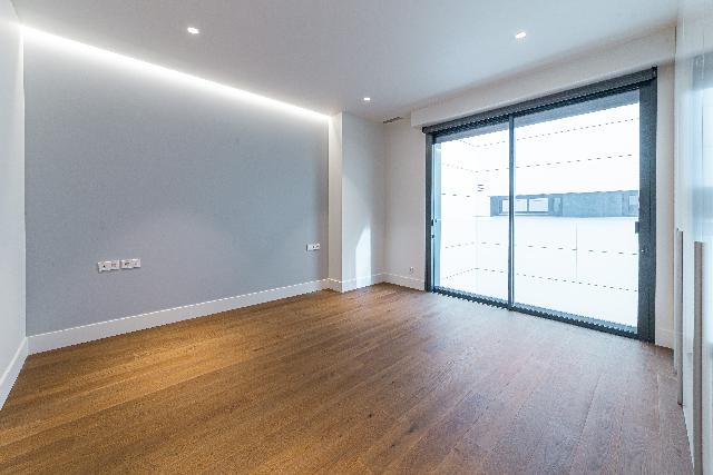 Imagen 3 Inmueble 267804 - Ático en venta en Barcelona / Via Augusta - Julián Romea 