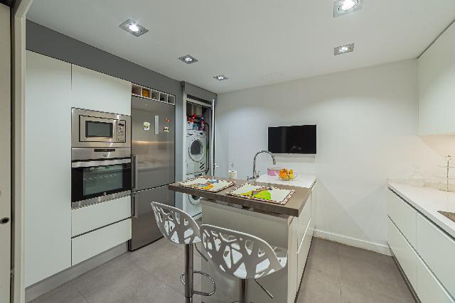 Imagen 4 Inmueble 300474 - Piso en venta en Barcelona / Balmes - Plaça del Putxet