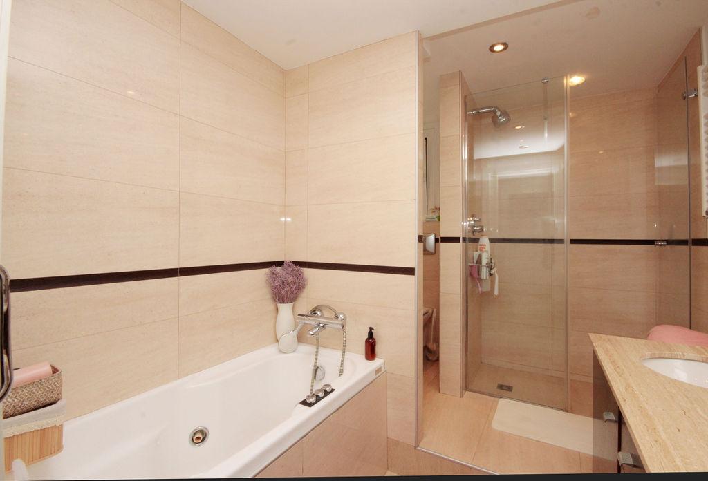 Imagen 21 Piso en venta en Barcelona / Av. Roma - Tarragona