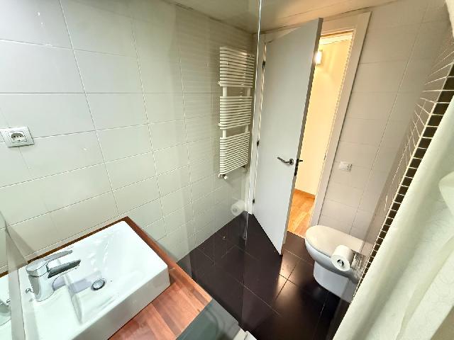 Imagen 17 Inmueble 300172 - Piso en venta en Barcelona / Sardenya - Junto al Parc de la Ciutadella