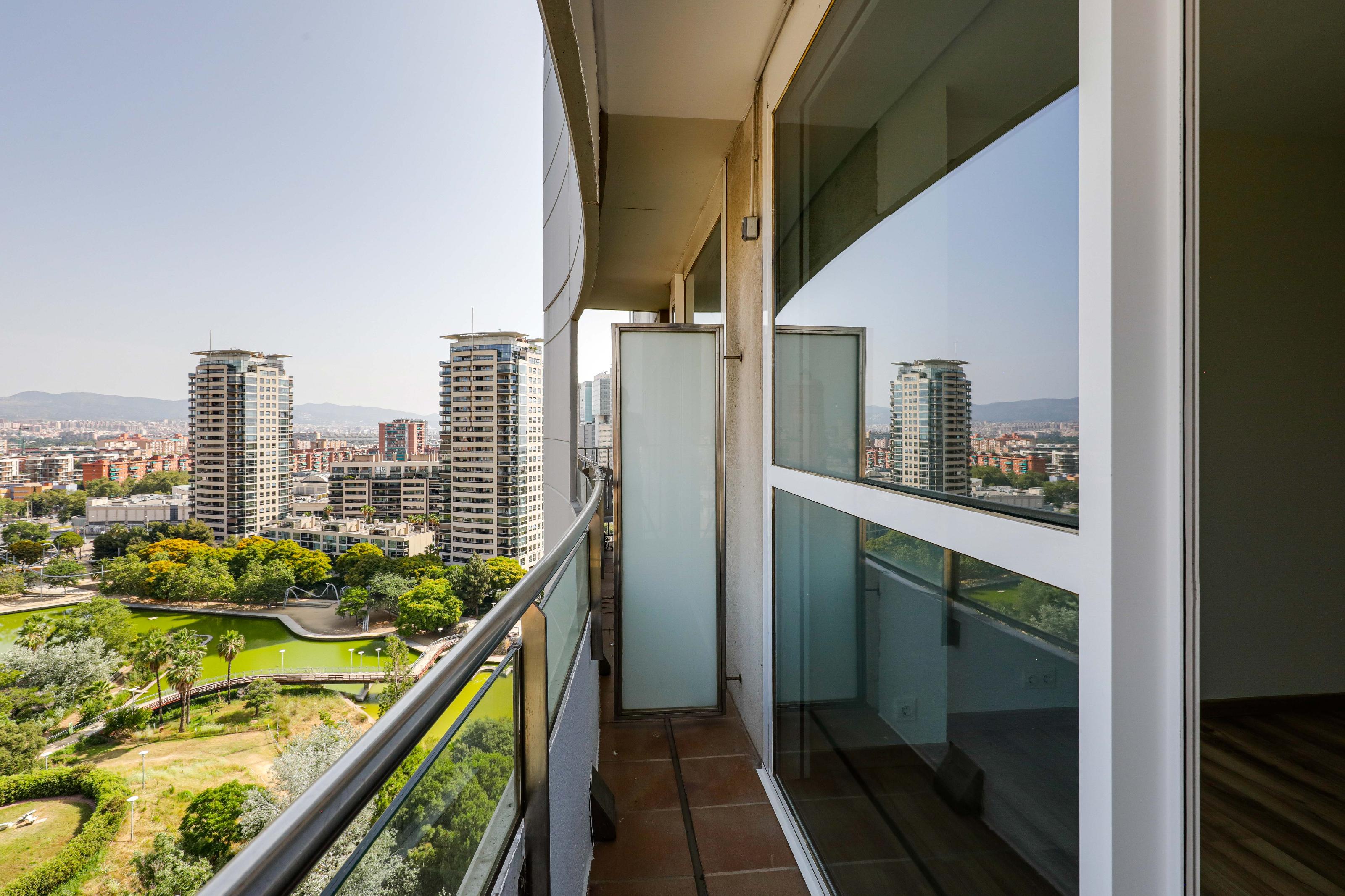 Imagen 25 Piso en venta en Barcelona / Passeig Taulat - En segunda línea de mar