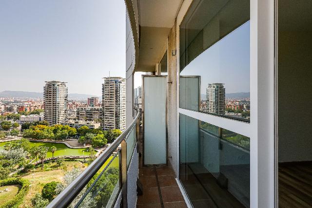 Imagen 25 Inmueble 300866 - Piso en venta en Barcelona / Passeig Taulat - En segunda línea de mar