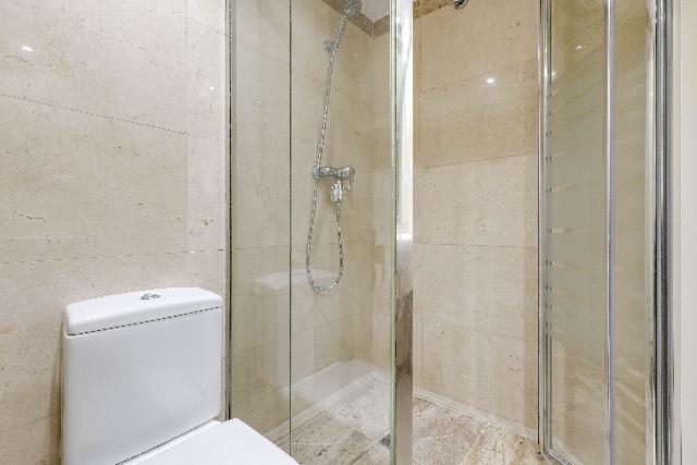 Imagen 4 Inmueble 300866 - Piso en venta en Barcelona / Passeig Taulat - En segunda línea de mar