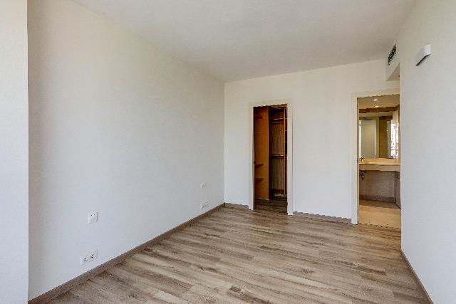 Imagen 15 Inmueble 300866 - Piso en venta en Barcelona / Passeig Taulat - En segunda línea de mar