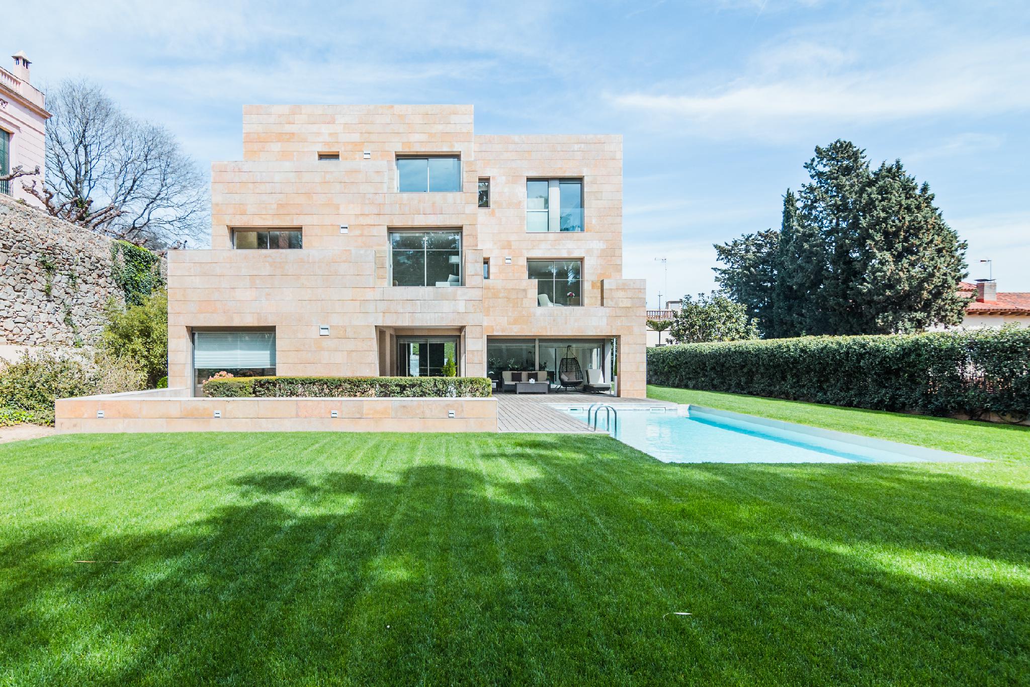 Imagen 5 Casa en venta en Barcelona / Abadessa Olzet- Avenida Pearson