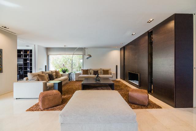 Imagen 2 Inmueble 204447 - Casa en venta en Barcelona / Abadessa Olzet- Avenida Pearson