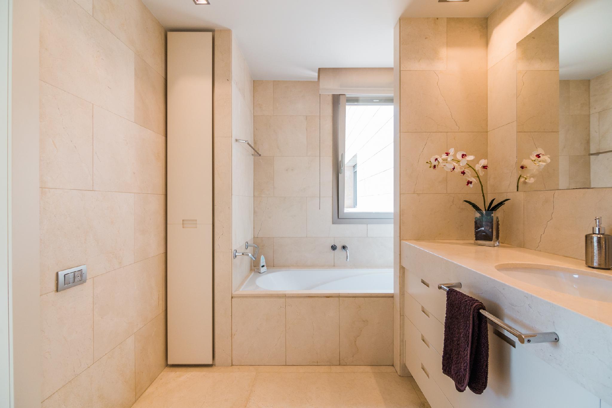 Imagen 20 Casa en venta en Barcelona / Abadessa Olzet- Avenida Pearson