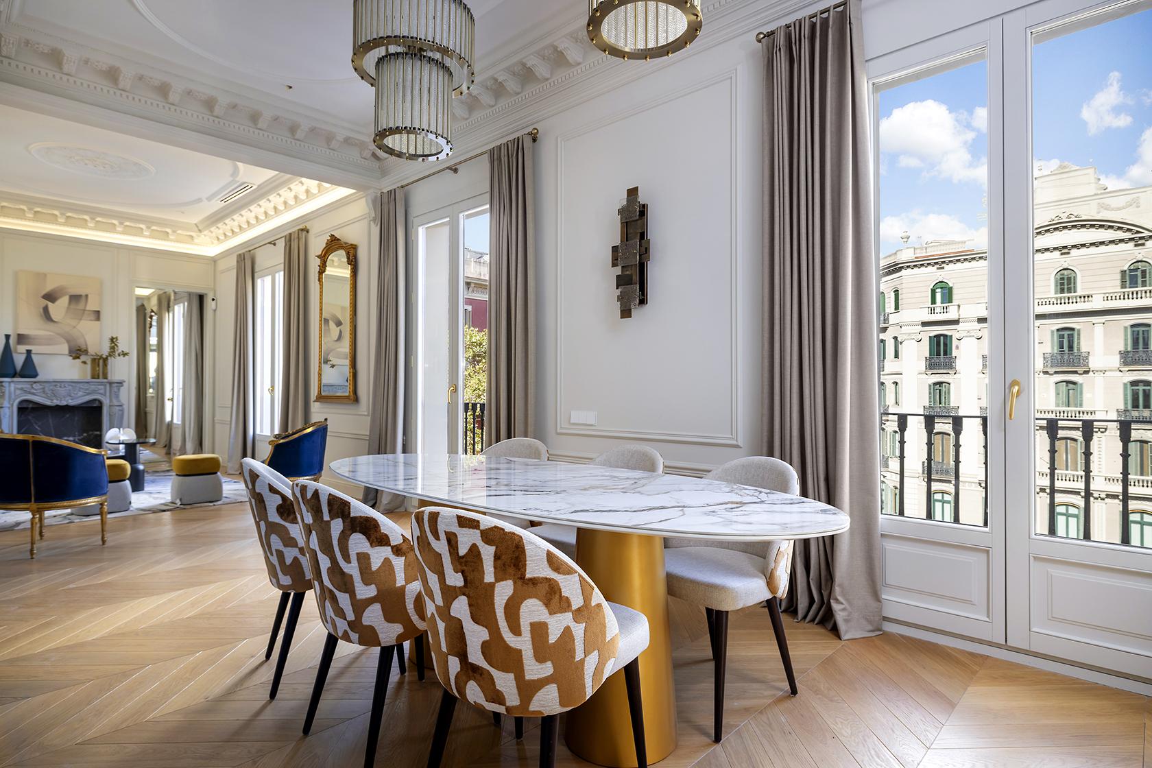 Imagen 1 Piso en venta en Barcelona / Pau Claris - Diputació