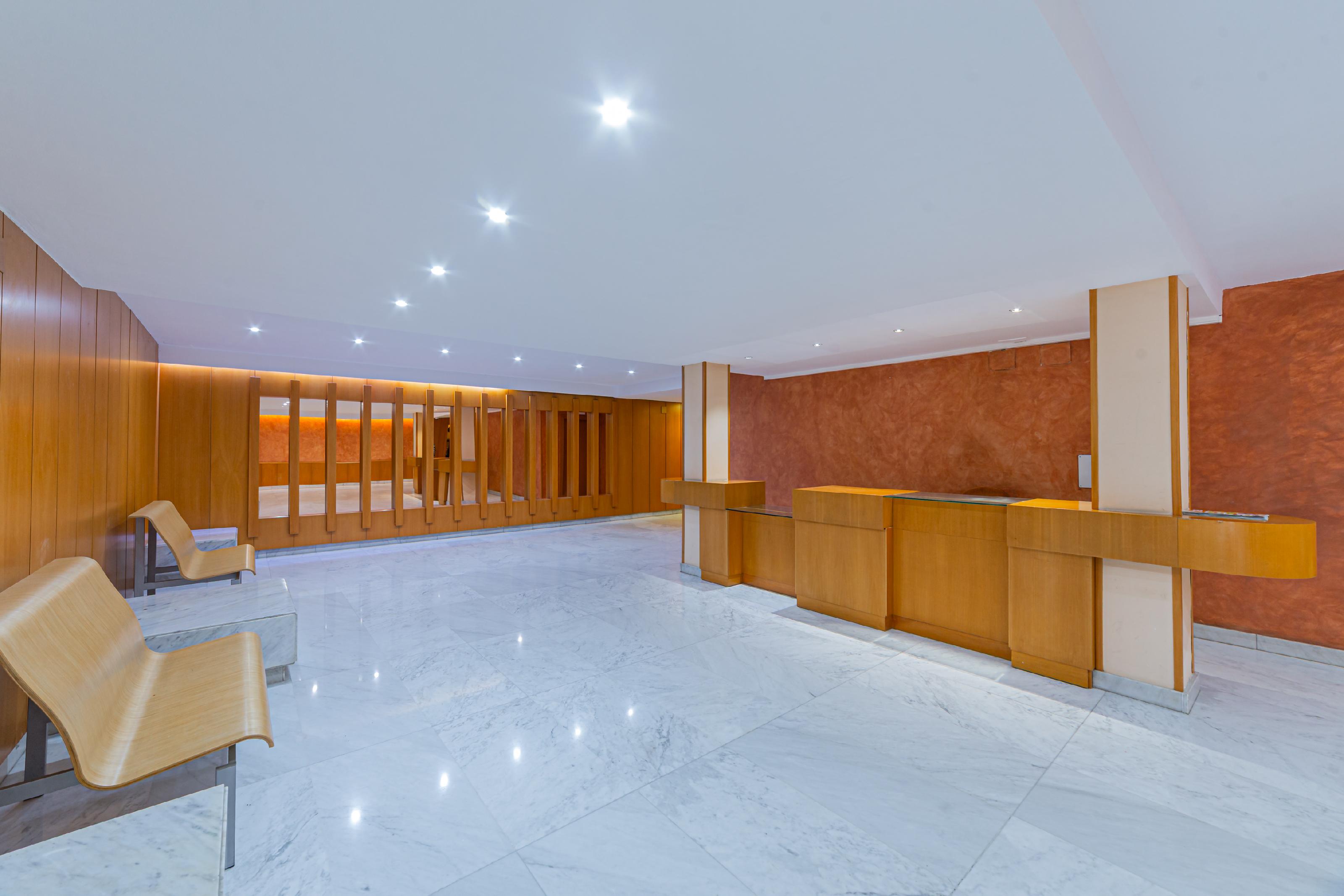 Imagen 28 Apartamento en venta en Barcelona / Les Corts-Jardins de la Maternitat