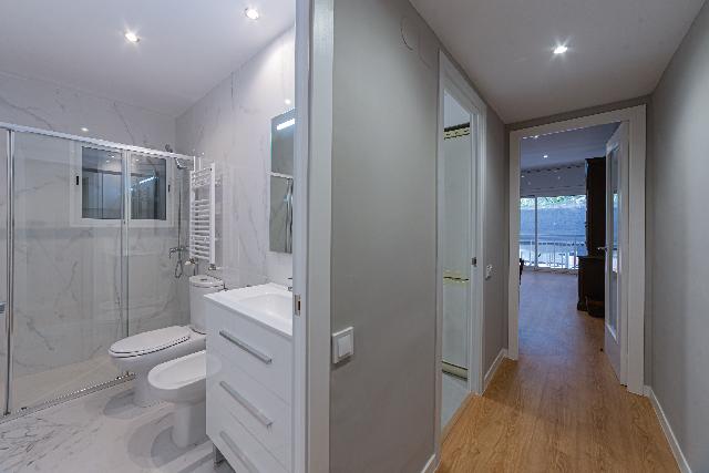 Imagen 22 Inmueble 292686 - Apartamento en venta en Barcelona / Les Corts-Jardins de la Maternitat