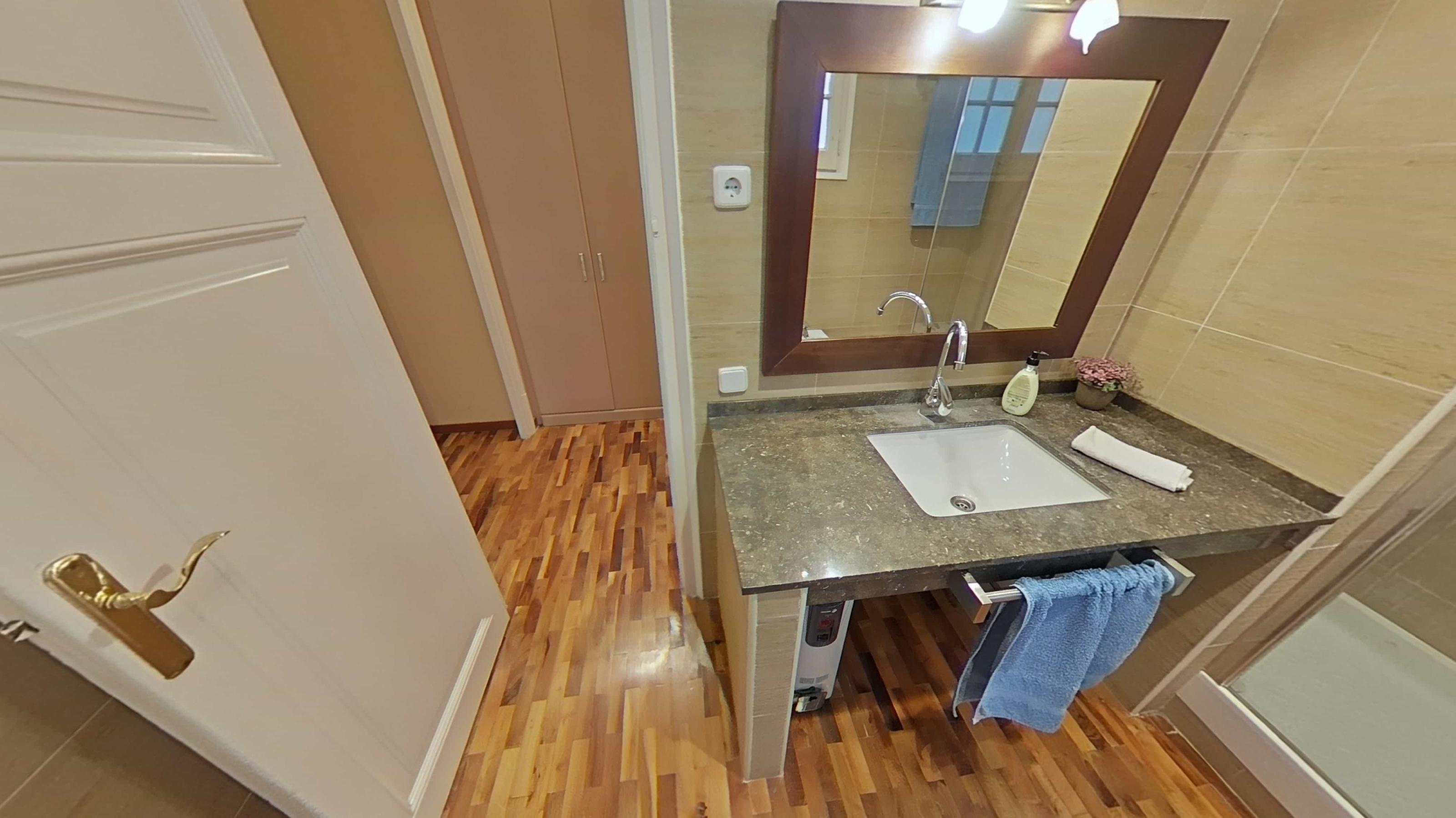 Imagen 30 Piso en venta en Barcelona / Calle Paris - Calle Aribau