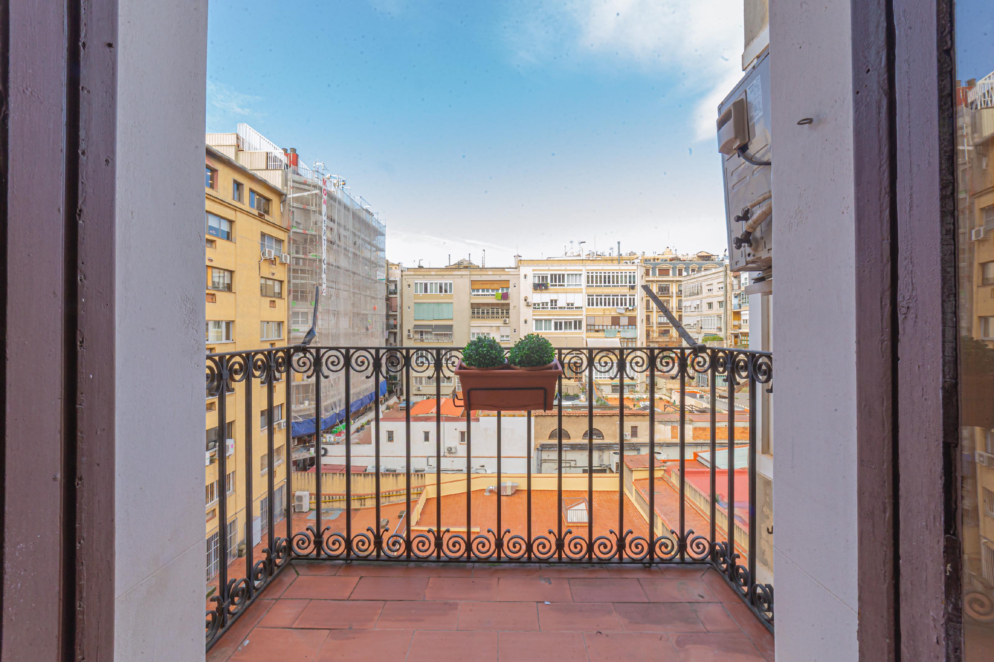 Imagen 7 Piso en venta en Barcelona / Calle Paris - Calle Aribau
