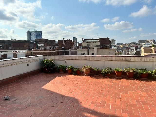 Imagen 14 Inmueble 299113 - Piso en venta en Barcelona / Entre Santaló y Avenir