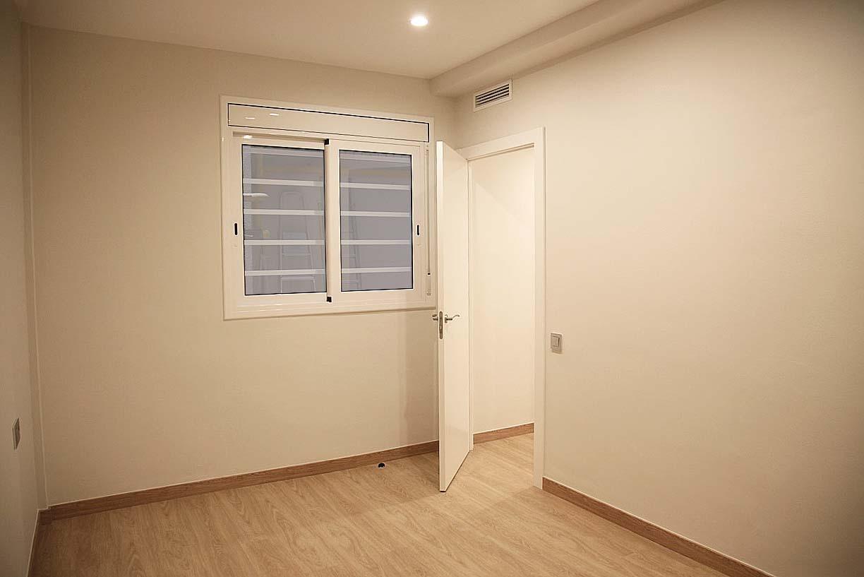 Imagen 2 Piso en venta en Barcelona / Entre Santaló y Avenir