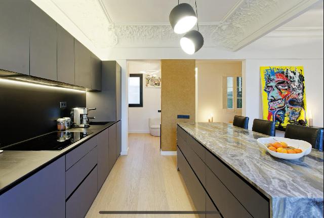 Imagen 13 Inmueble 299498 - Piso en venta en Barcelona / Junto teatro Goya