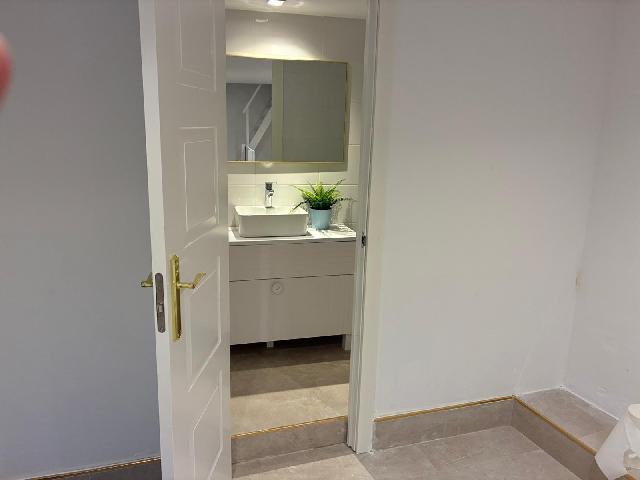 Imagen 15 Inmueble 299518 - Local Comercial en venta en Barcelona / Nou de la Rambla-Avinguda del Paral.lel