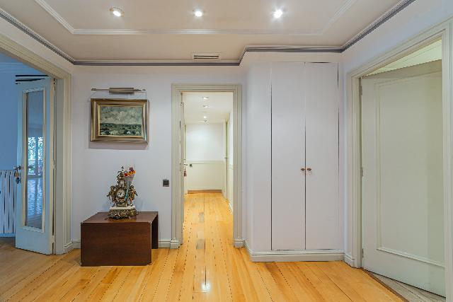 Imagen 17 Inmueble 299610 - Piso en venta en Barcelona / Tres Torres - Calatrava