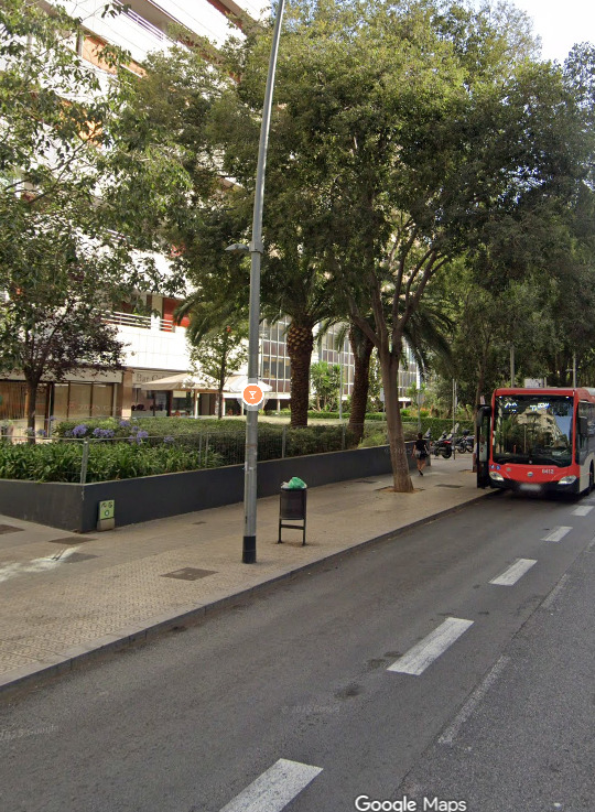 Imagen 3 Piso en venta en Barcelona / Próximo al Camp Nou