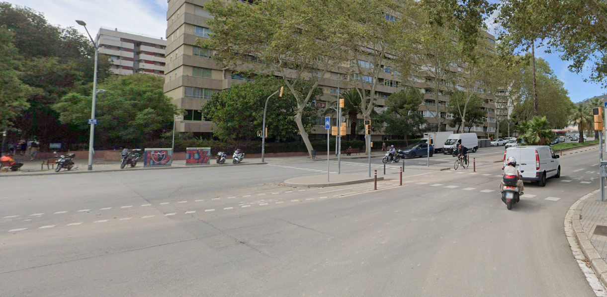 Imagen 4 Piso en venta en Barcelona / Próximo al Camp Nou