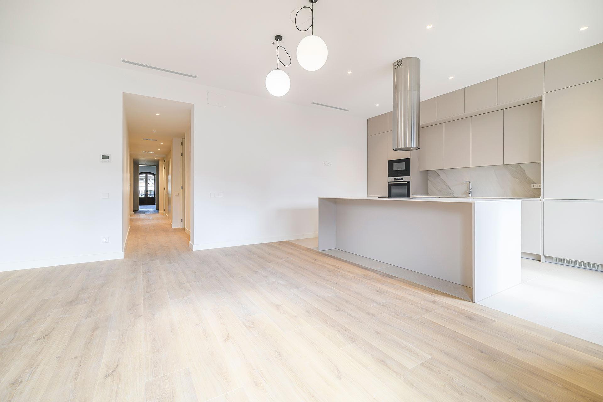 Imagen 5 Ático en venta en Barcelona / Pau Claris- Gran Via