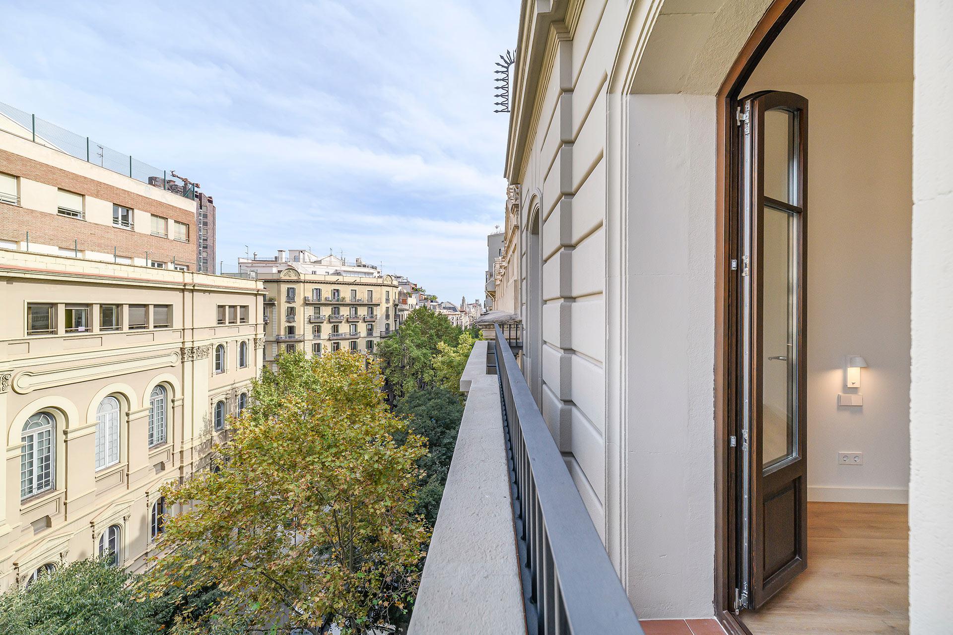 Imagen 23 Ático en venta en Barcelona / Pau Claris- Gran Via