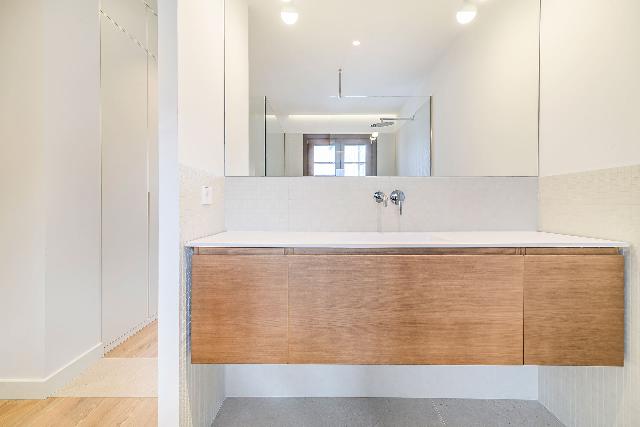 Imagen 21 Inmueble 299720 - Ático en venta en Barcelona / Pau Claris- Gran Via