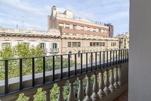 Imagen 27 Inmueble 299720 - Ático en venta en Barcelona / Pau Claris- Gran Via