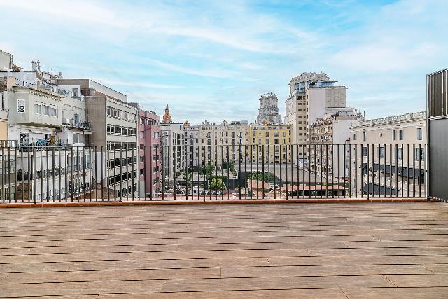 Imagen 14 Inmueble 299720 - Ático en venta en Barcelona / Pau Claris- Gran Via