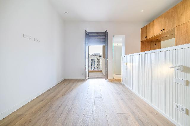 Imagen 25 Inmueble 299721 - Dúplex en venta en Barcelona / Pau Claris - Gran Via 