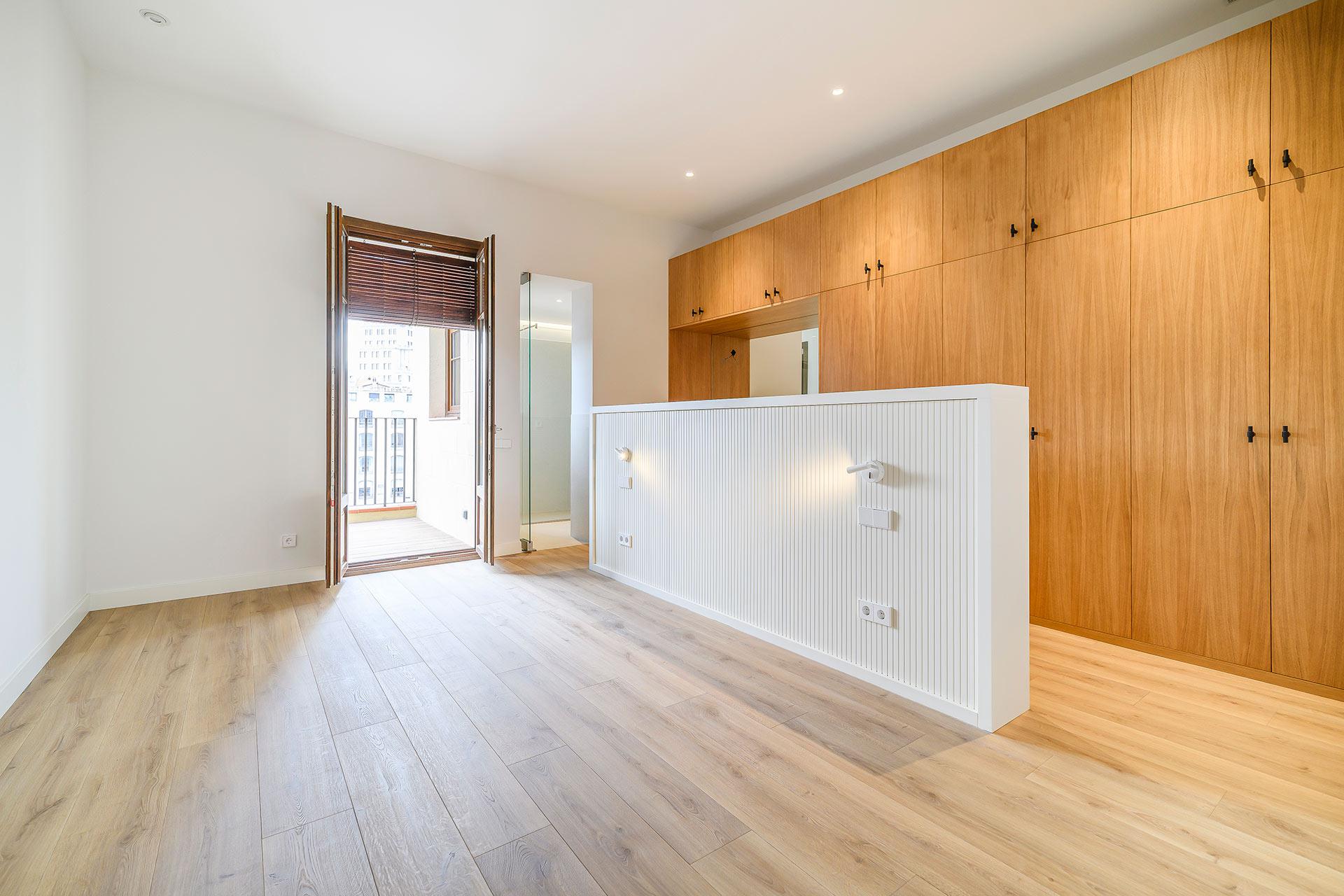 Imagen 27 Dúplex en venta en Barcelona / Pau Claris - Gran Via 