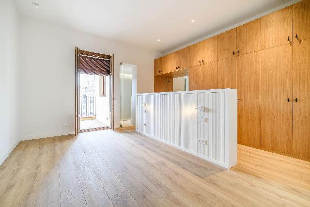 Imagen 27 Inmueble 299721 - Dúplex en venta en Barcelona / Pau Claris - Gran Via 