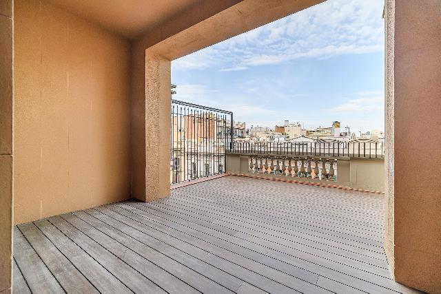 Imagen 20 Inmueble 299721 - Dúplex en venta en Barcelona / Pau Claris - Gran Via 
