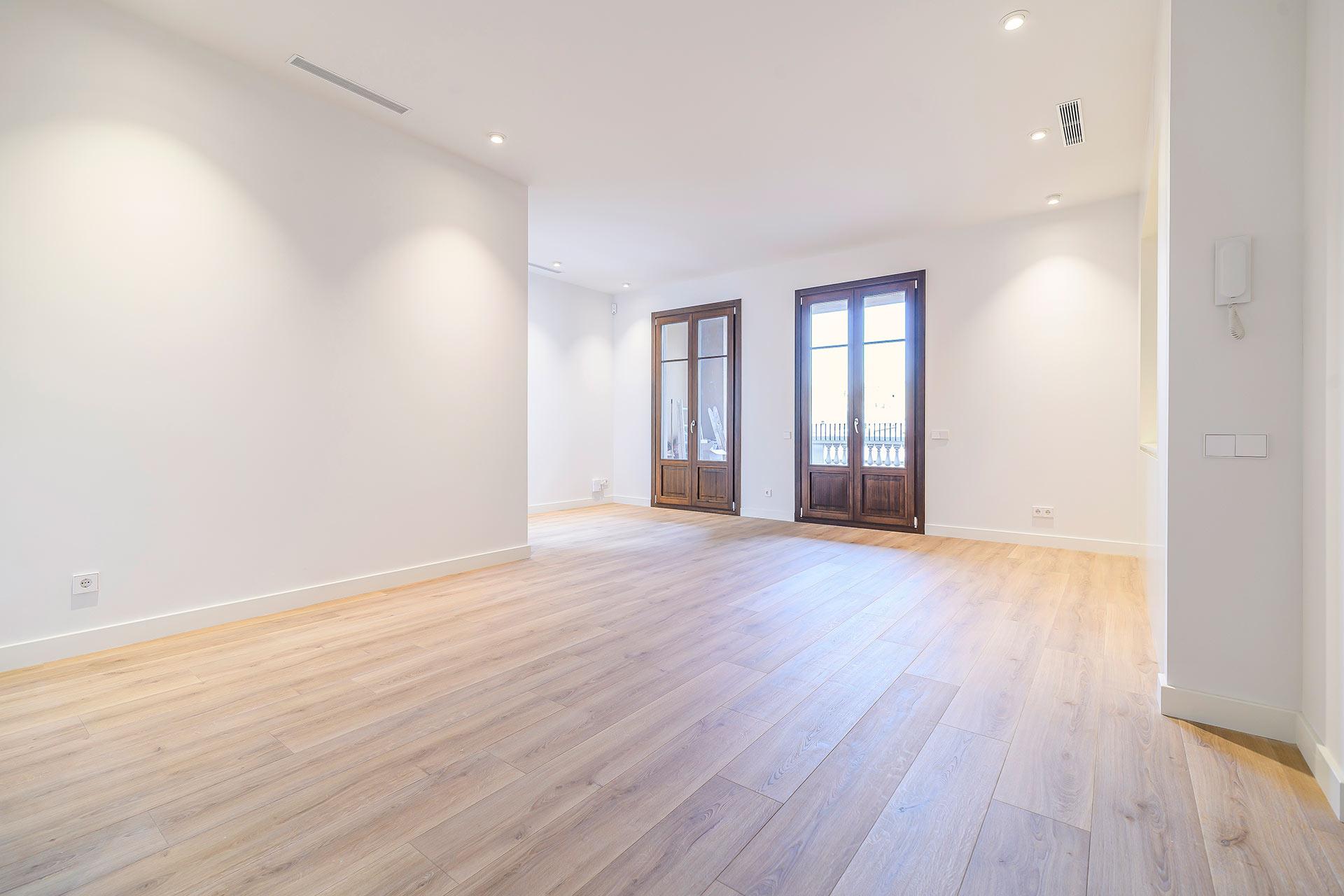 Imagen 10 Dúplex en venta en Barcelona / Pau Claris - Gran Via 