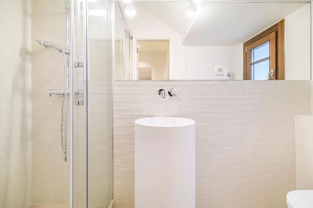 Imagen 31 Inmueble 299721 - Dúplex en venta en Barcelona / Pau Claris - Gran Via 