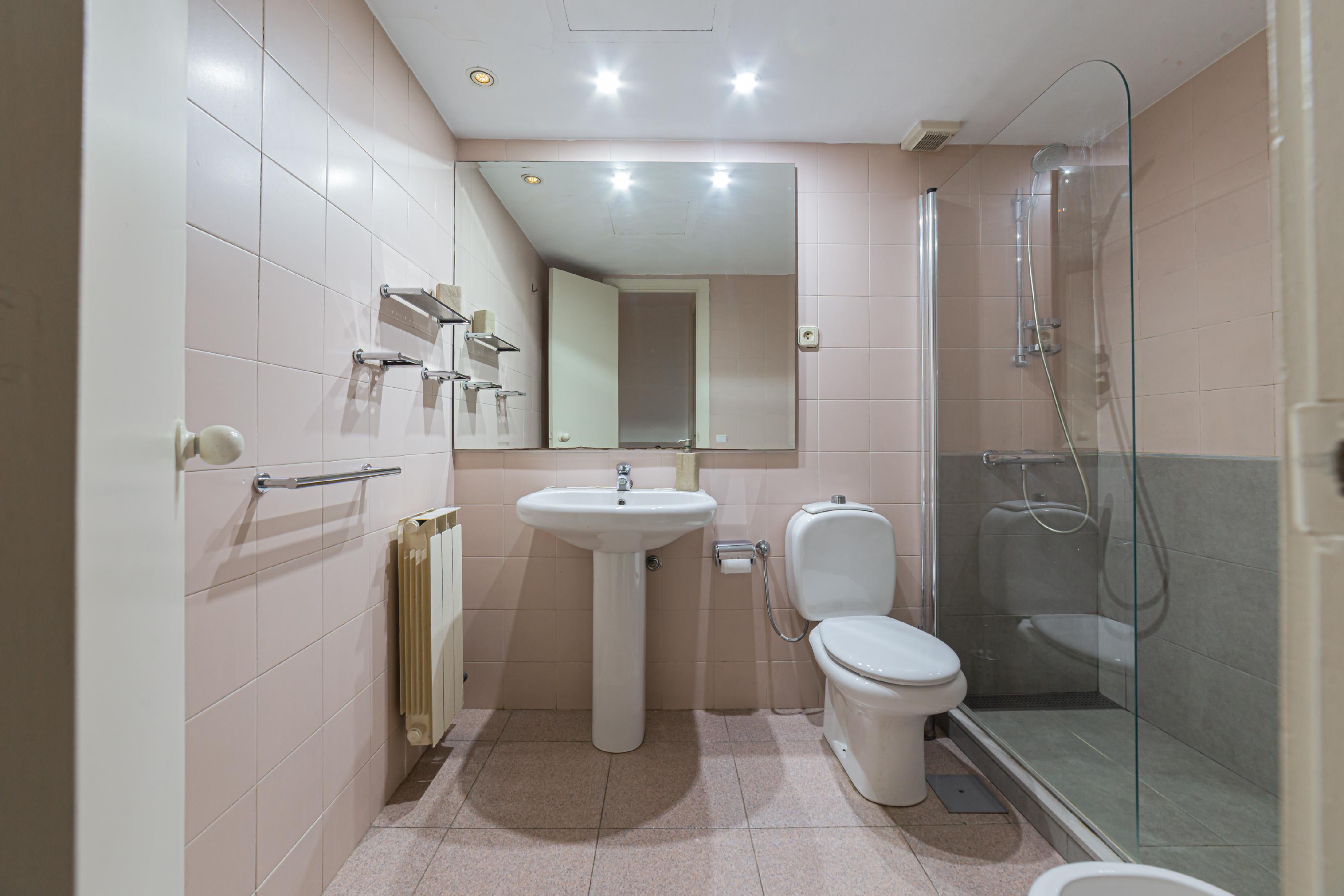 Imagen 12 Piso en venta en Barcelona / Francesc Carbonell