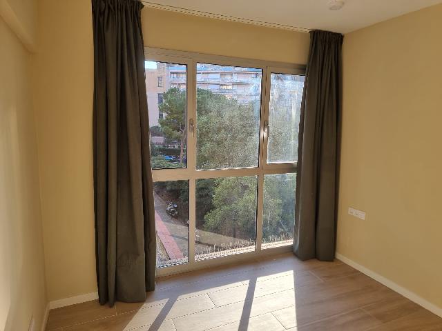 Imagen 1 Inmueble 299895 - Local Comercial en alquiler en Barcelona / Sarrià - Plaça Ignasi Barraquer