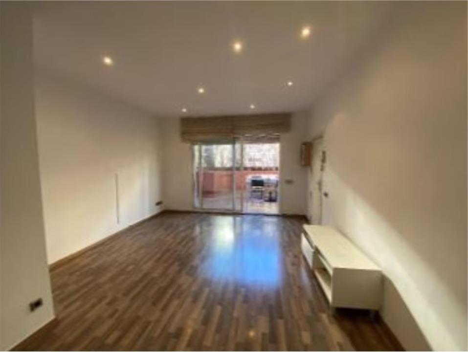 Imagen 3 Piso en venta en Barcelona / La Illa-Les Corts