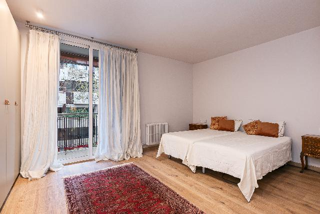 Imagen 4 Inmueble 300015 - Piso en alquiler en Barcelona / Plaza Gregorio Taumaturgo